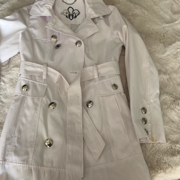 Beautiful Guess Spring Jacket - Picture 10 of 10